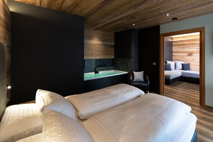 Room 16 of 55