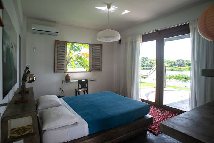Room 40 of 107