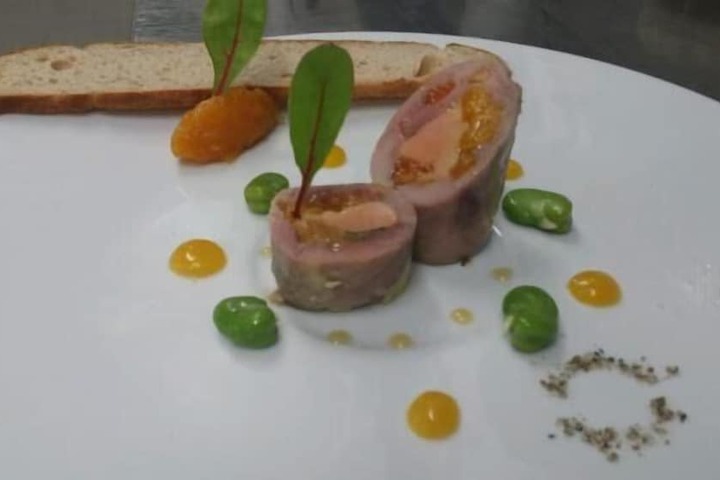 Dining 39 of 61