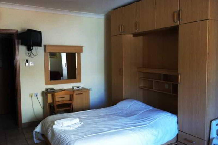 CLOVER HOLIDAY COMPLEX