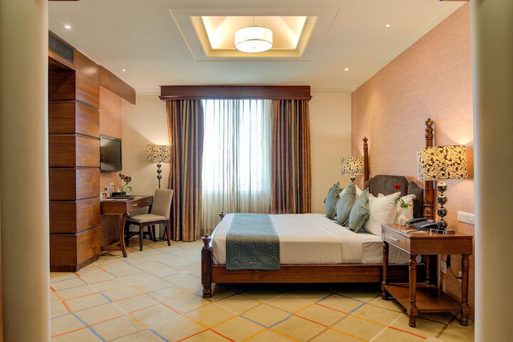 Room 5 of 55