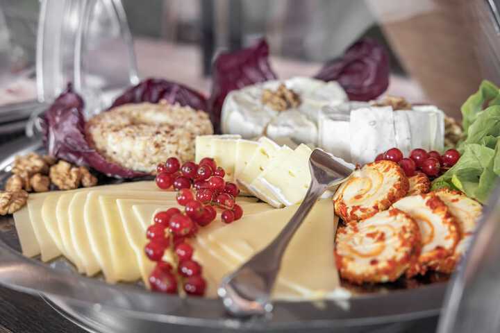 Dining 120 of 155