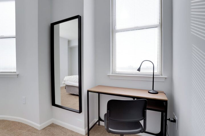 Room 156 of 195