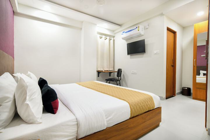 Room 21 of 48