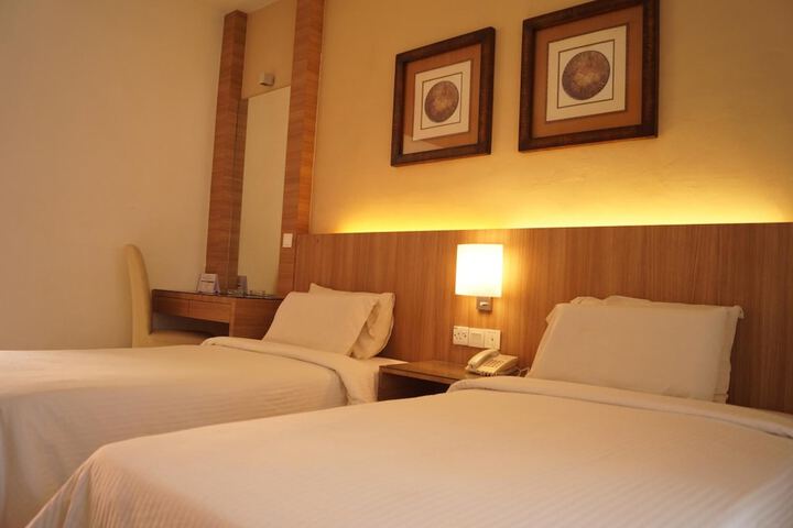 Room 14 of 51