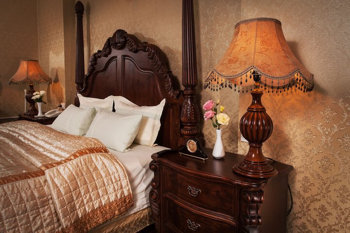 Room 4 of 70