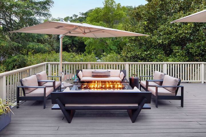 Sundeck