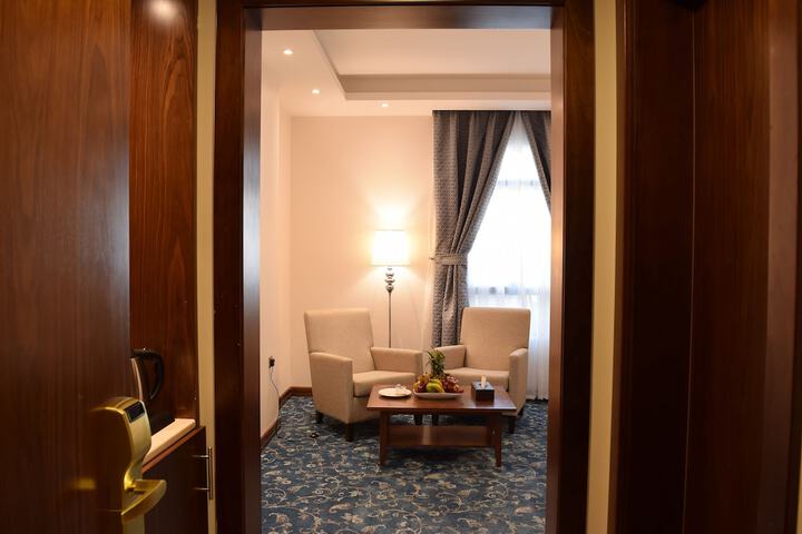 Room 14 of 39