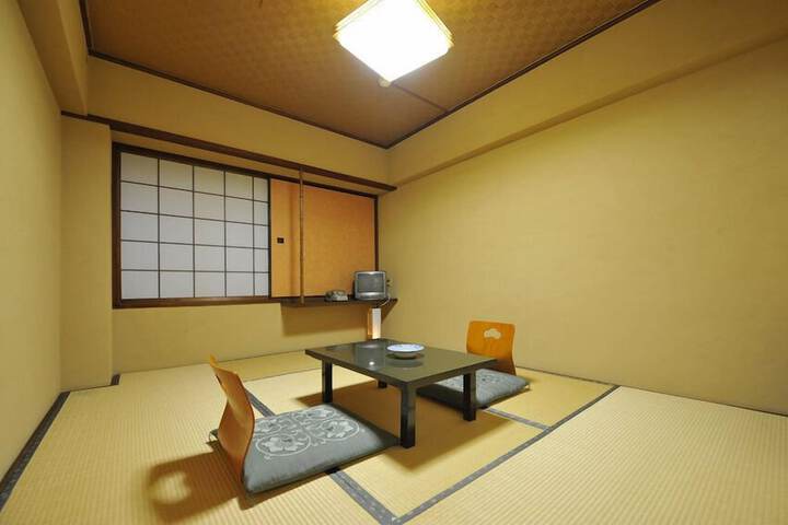 Room 14 of 59