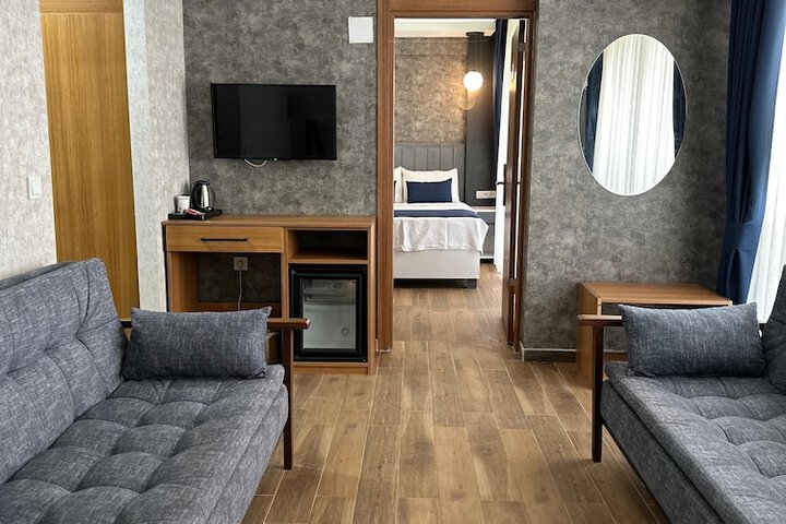 Room 19 of 31