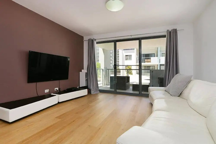 Room 2 of 19