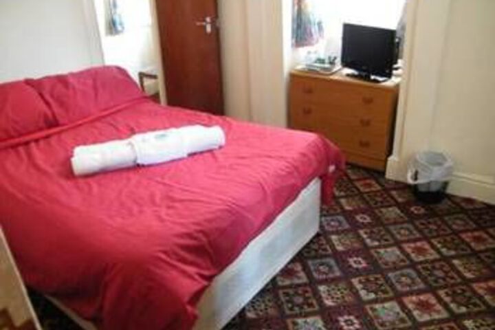 Room 53 of 149