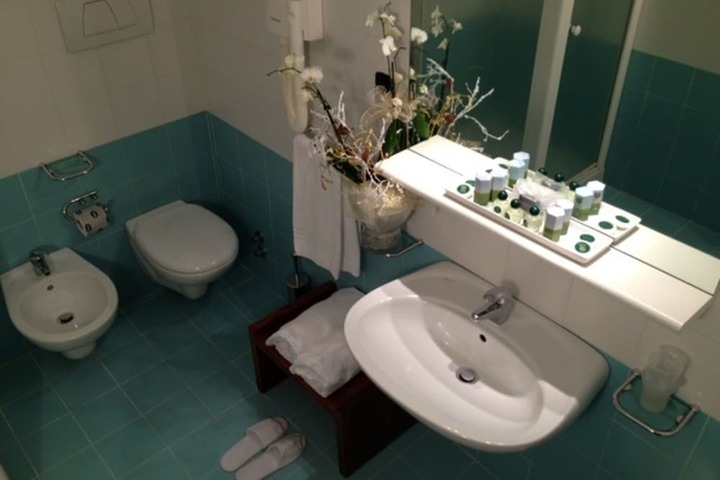 Bath Photo