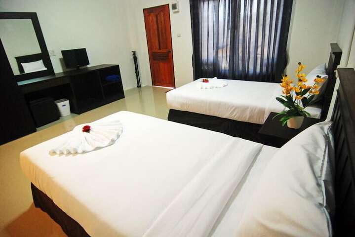 Room 40 of 84