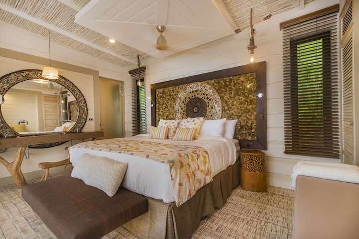 Room 3 of 35