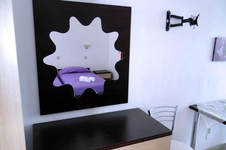 Room 47 of 78