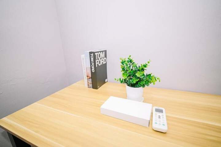 Room 5 of 31