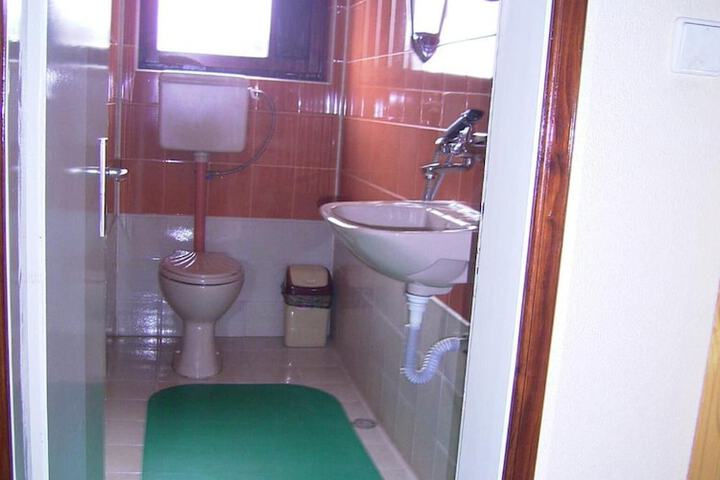 Room 15 of 55
