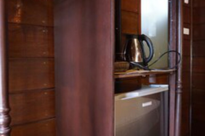 Room 15 of 21