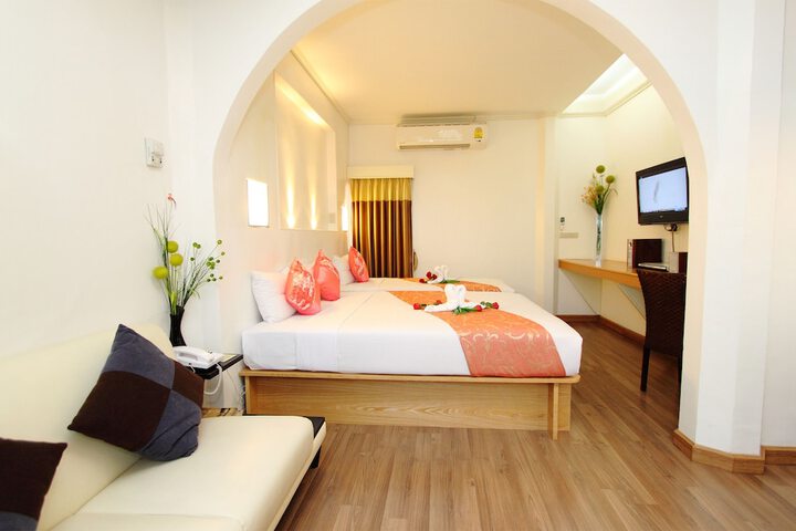 Room 25 of 116