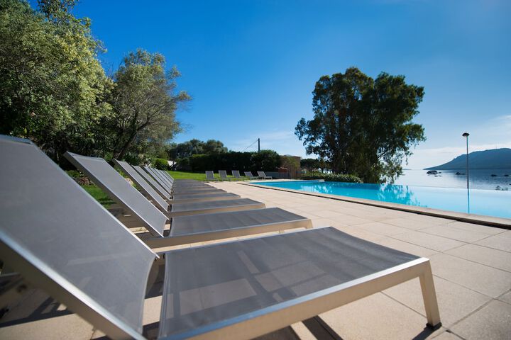 Pool 55 of 103