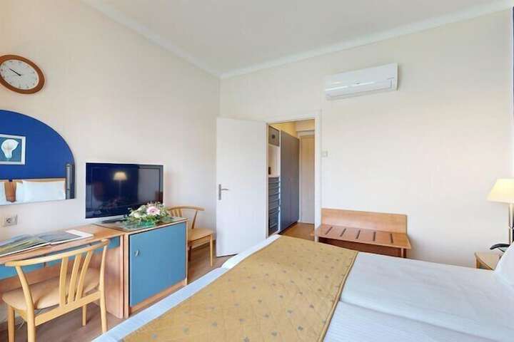 Room 31 of 88