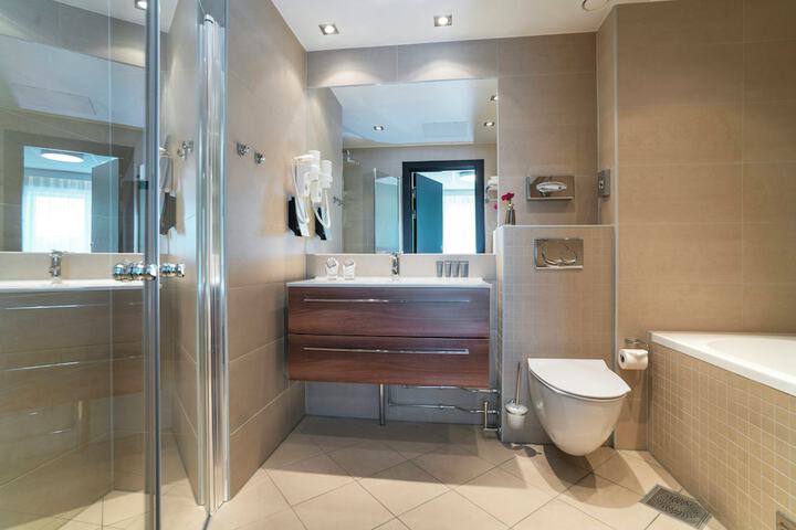 Bath Photo