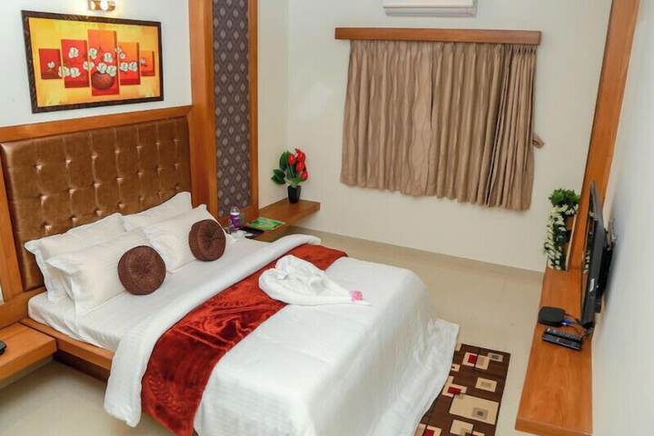 Room 2 of 14