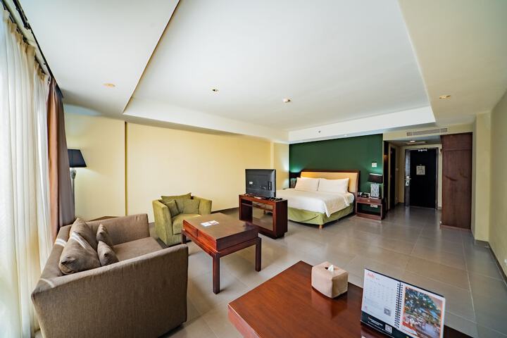 Room 7 of 41
