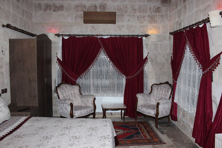 Room 7 of 40