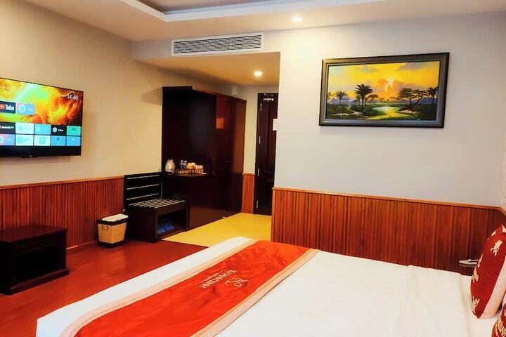 Room 18 of 46
