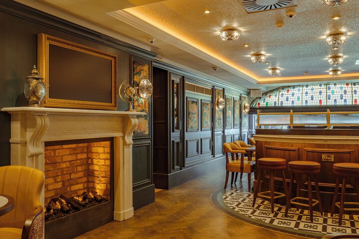 Dining Photos