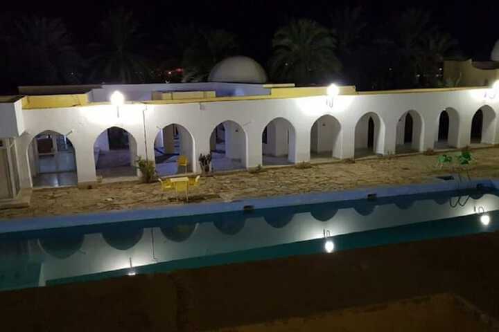 Pool 18 of 32