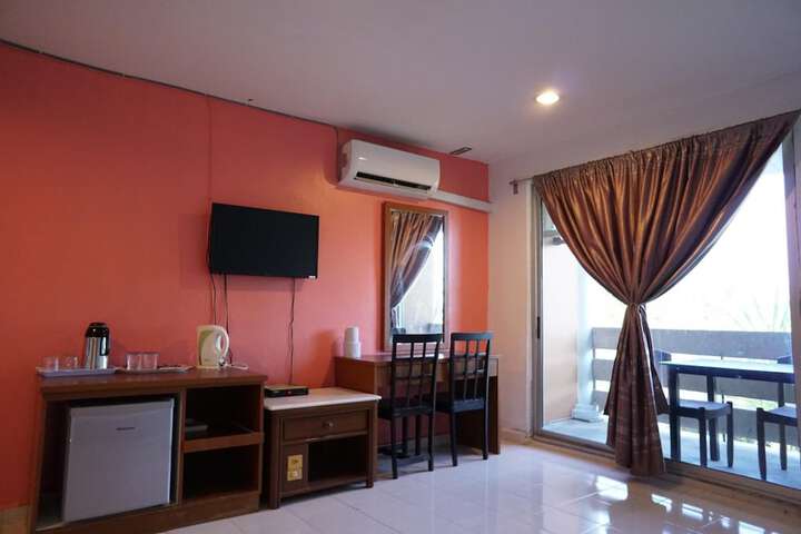 Room 27 of 57