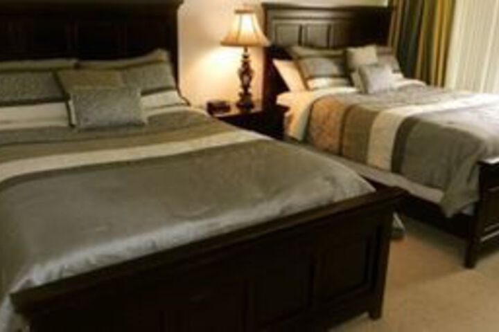 Room 44 of 171
