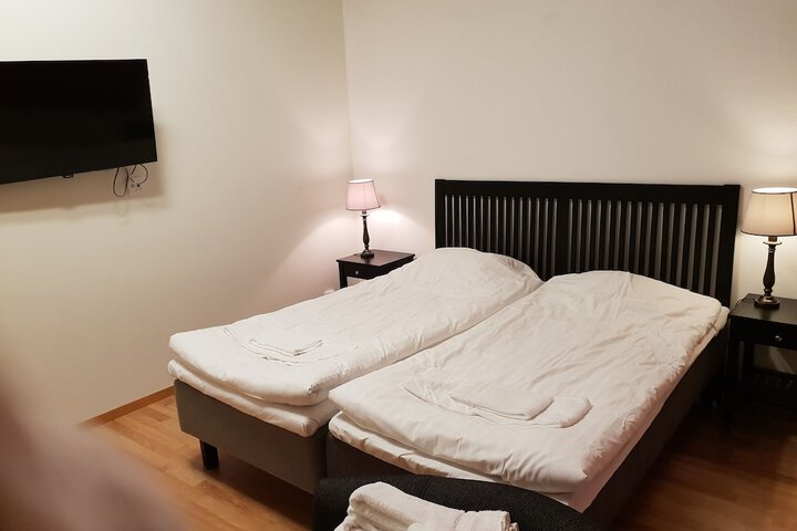 Room 5 of 37