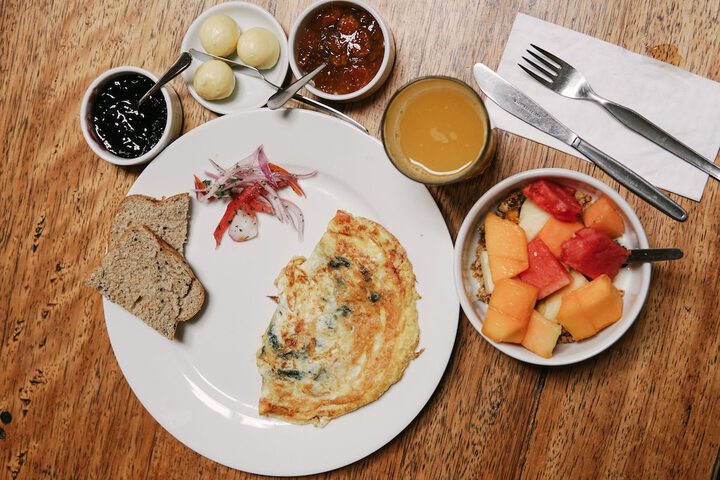 Breakfast/Coffee Service 66 of 175