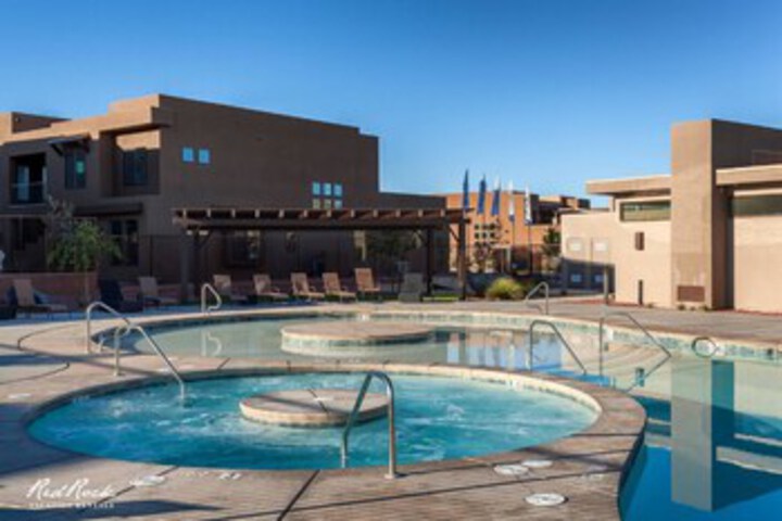 Pool 17 of 43