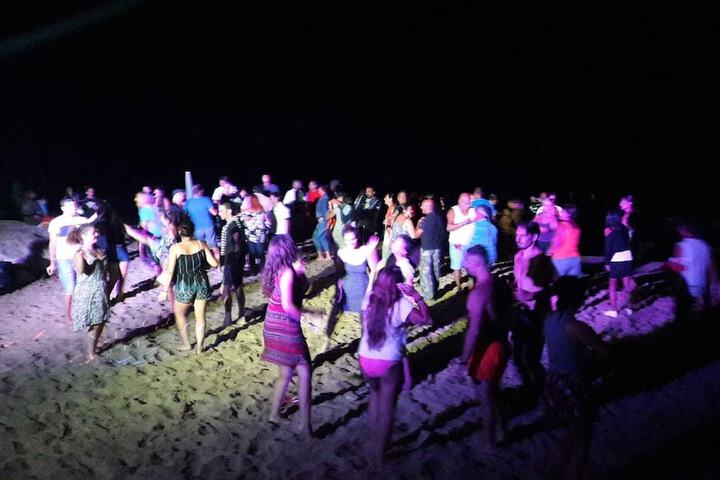 Beach 18 of 28