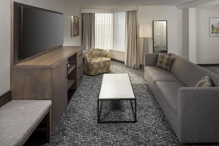 Room 14 of 50