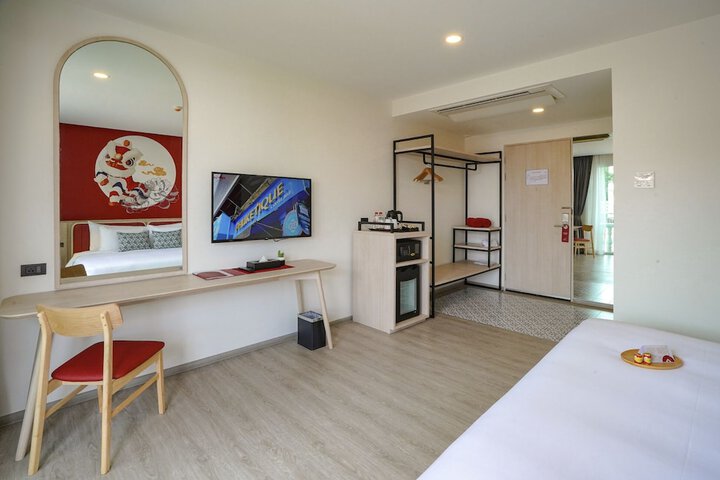 Room 63 of 190