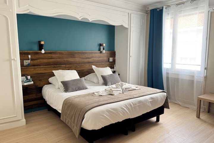 Room 17 of 30