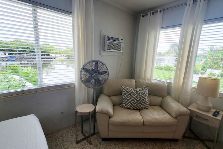 Room 109 of 236