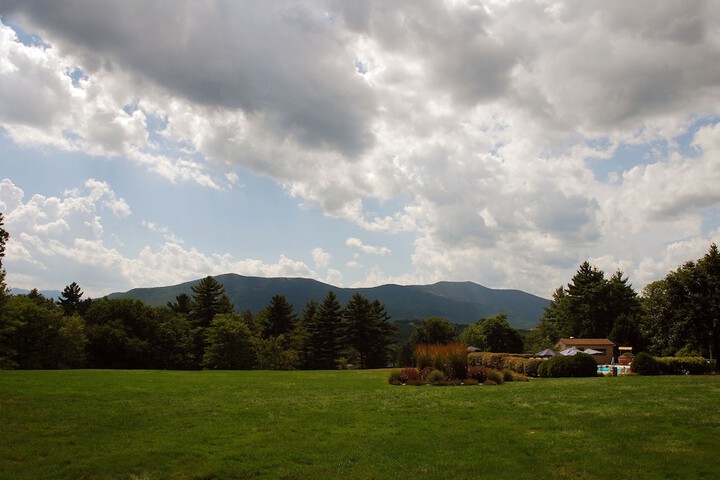Fox Ridge Resort North Conway | Bookonline.com