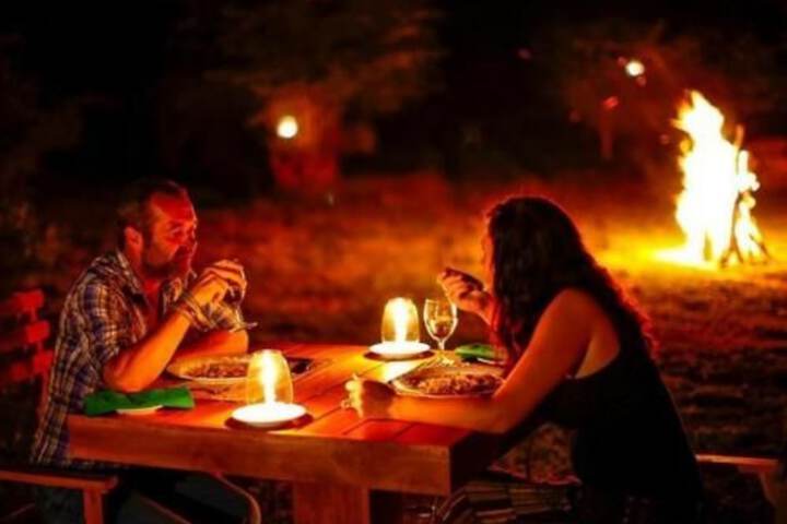 Dining 38 of 74
