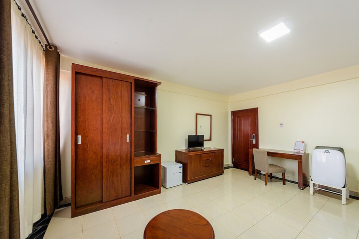 Room 17 of 51