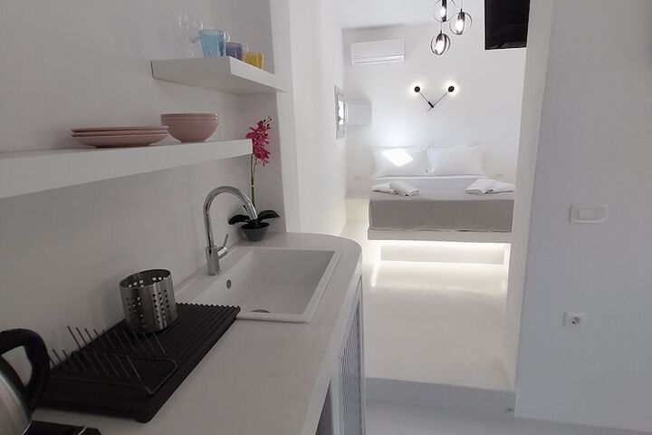 Room 5 of 75