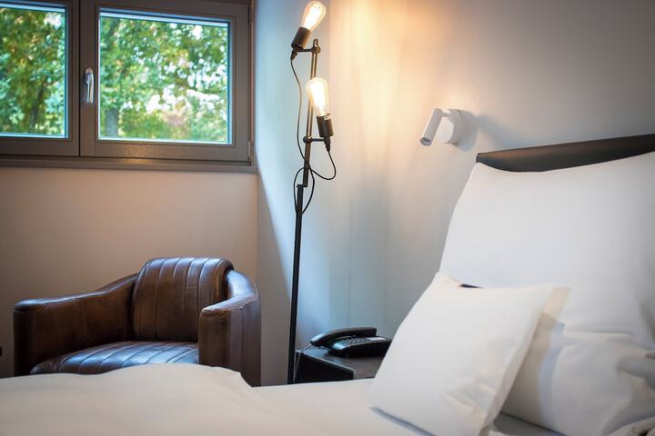 Room 48 of 125