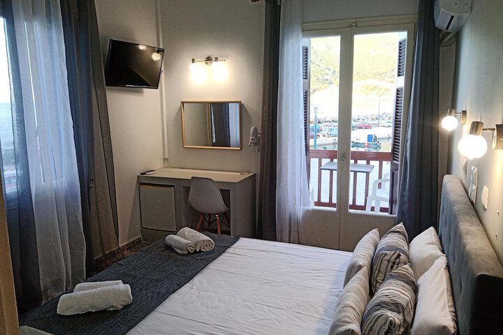Room 11 of 53