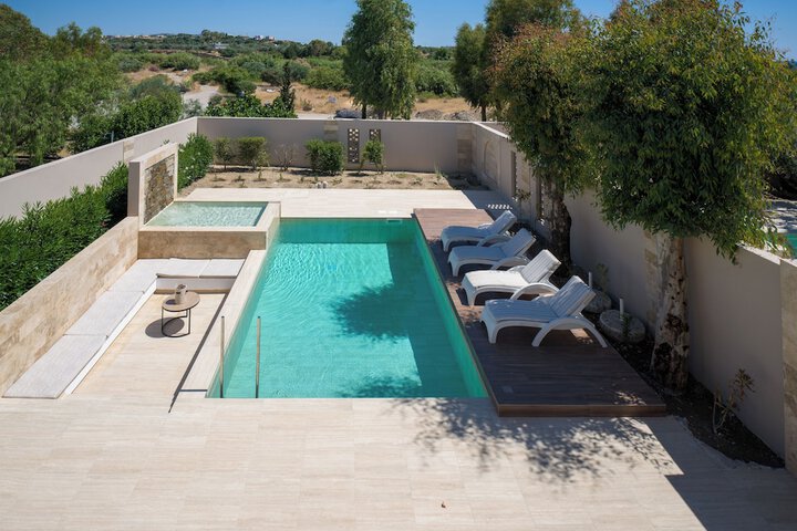 Pool 138 of 312